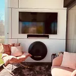 Aht22 Premium Apartmán