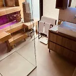 Aht22 Premium Apartmán *