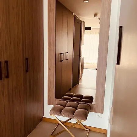 Aht22 Premium Apartment