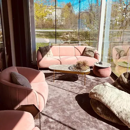 Aht22 Premium Apartment